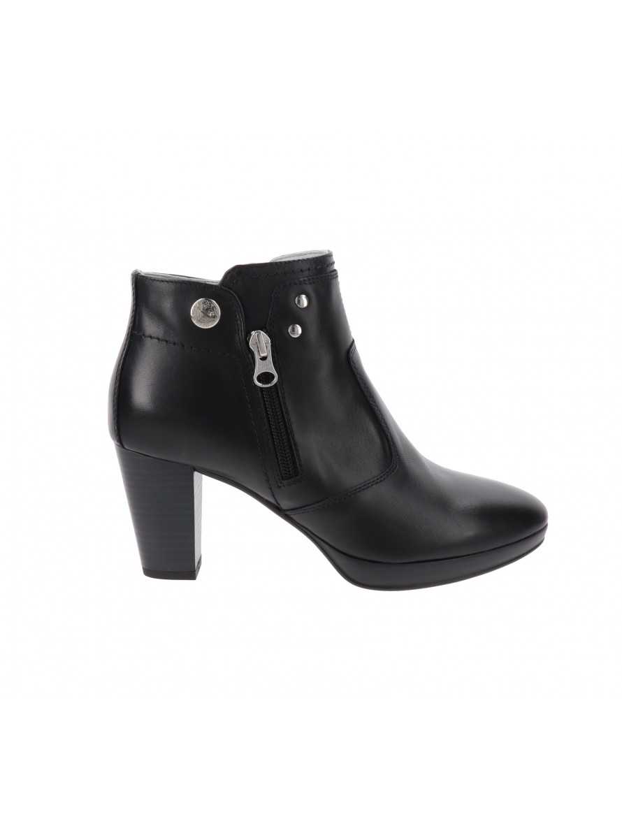 NeroGiardini - Women's leather ankle boots-Ankle boots-LaScarpaShop